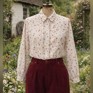 Vintage Late 1970s Panther Brand Floral, Leaf Print Cream Button Down Blouse